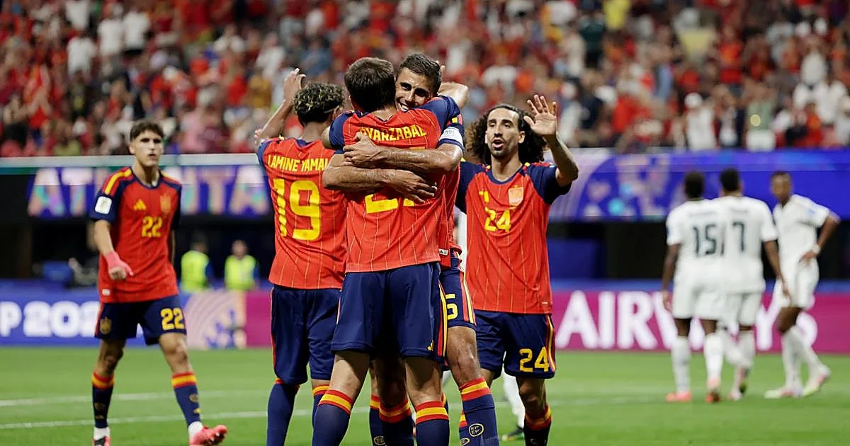España realiza cambios en el once inicial para el partido contra Uruguay en el Mundial