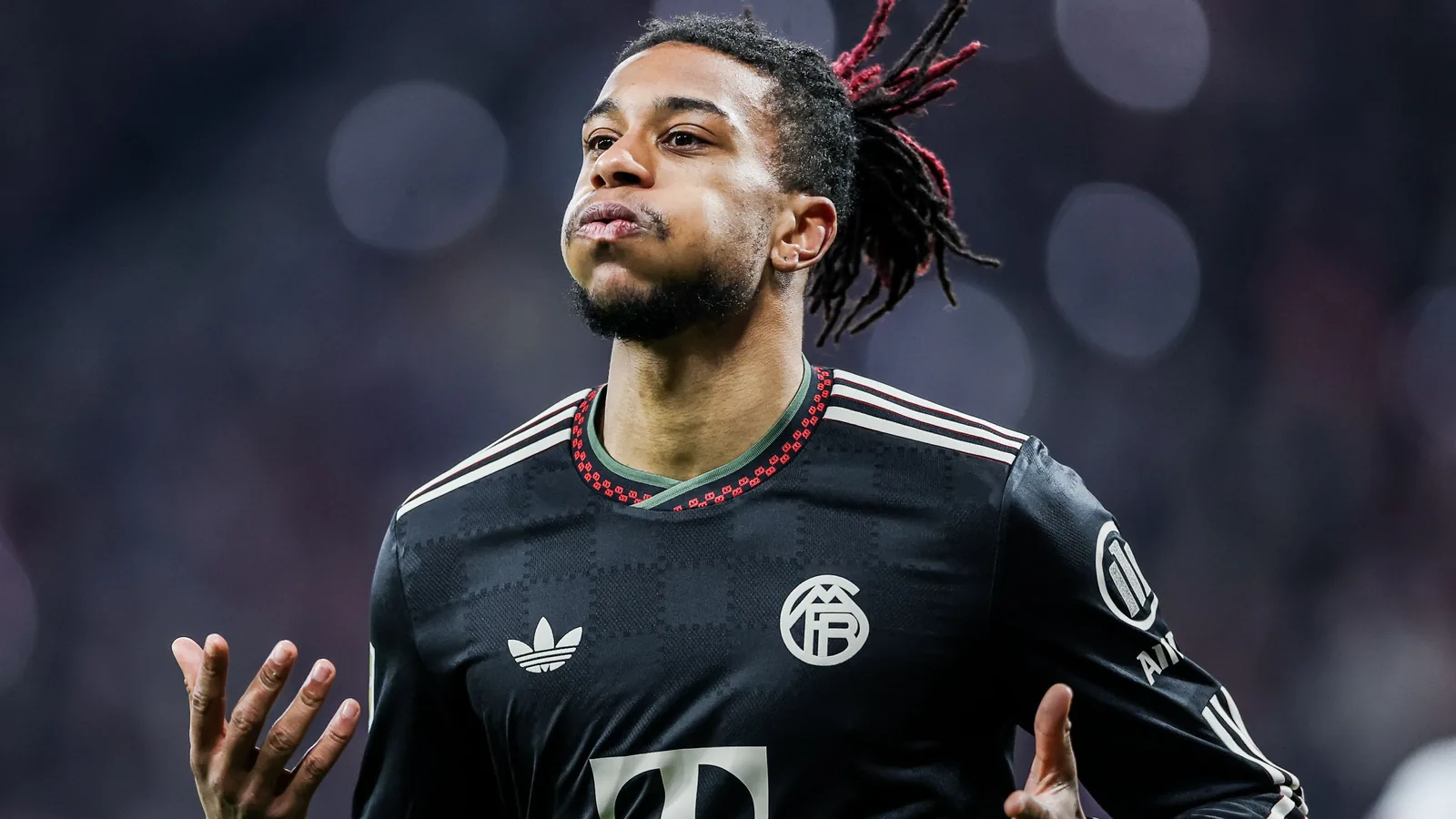 Olise le plantea un grave problema al Bayern - Diario AS